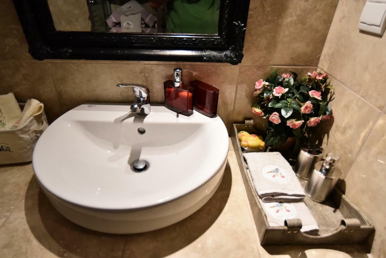 Queens Bed&Rest Luxury Apartment Kavala Bagian luar foto